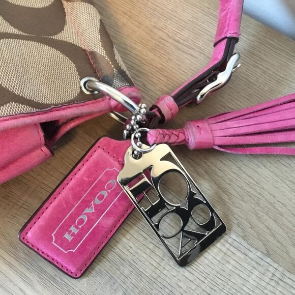 Coach Willis Legacy 70th Anniversary Signature Crossbody &Coach Chelsea Wristlet - Picture 10 of 16